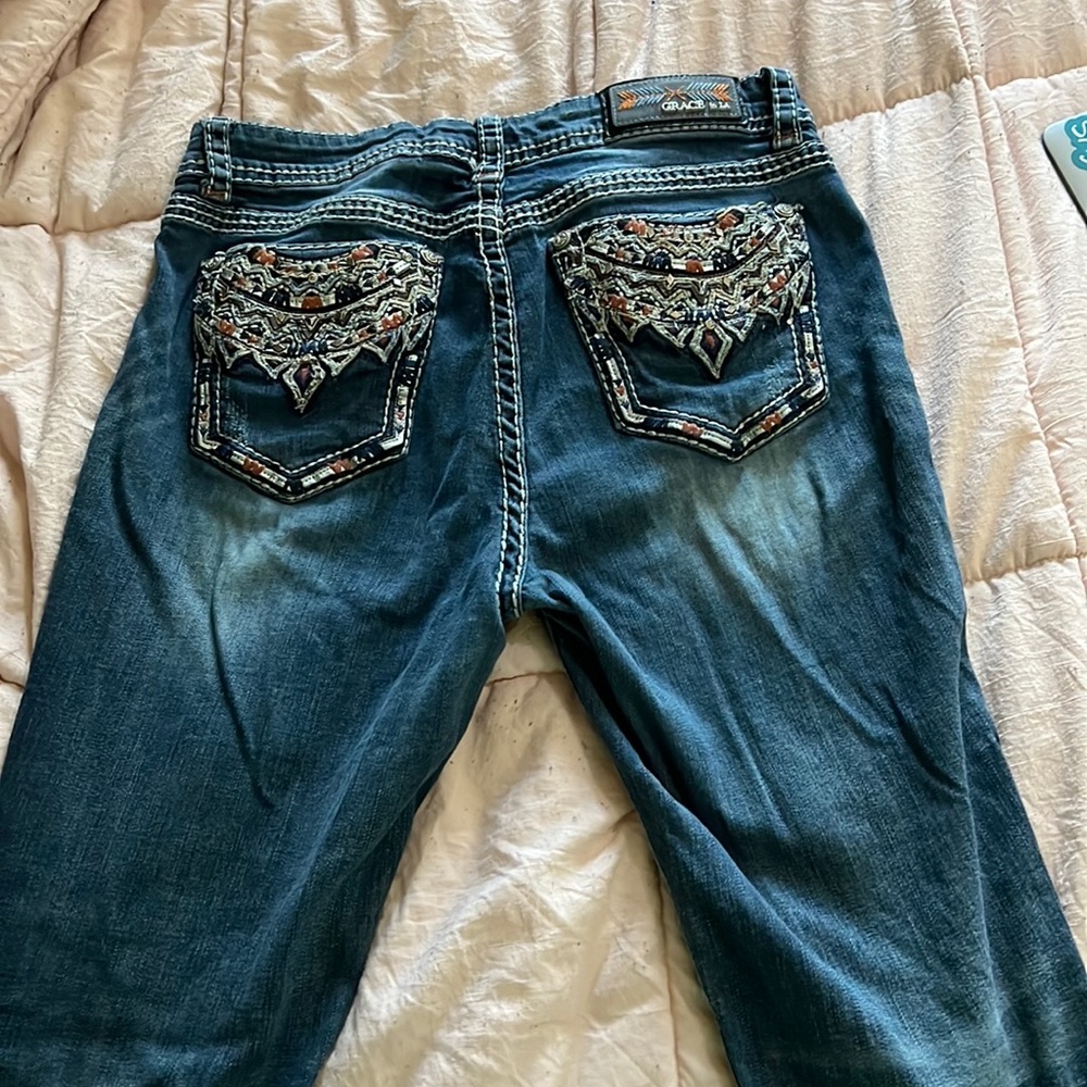 Size 32 Grace in L.A. Worn